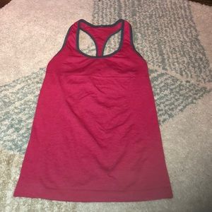 Lululemon tank! Great condition!